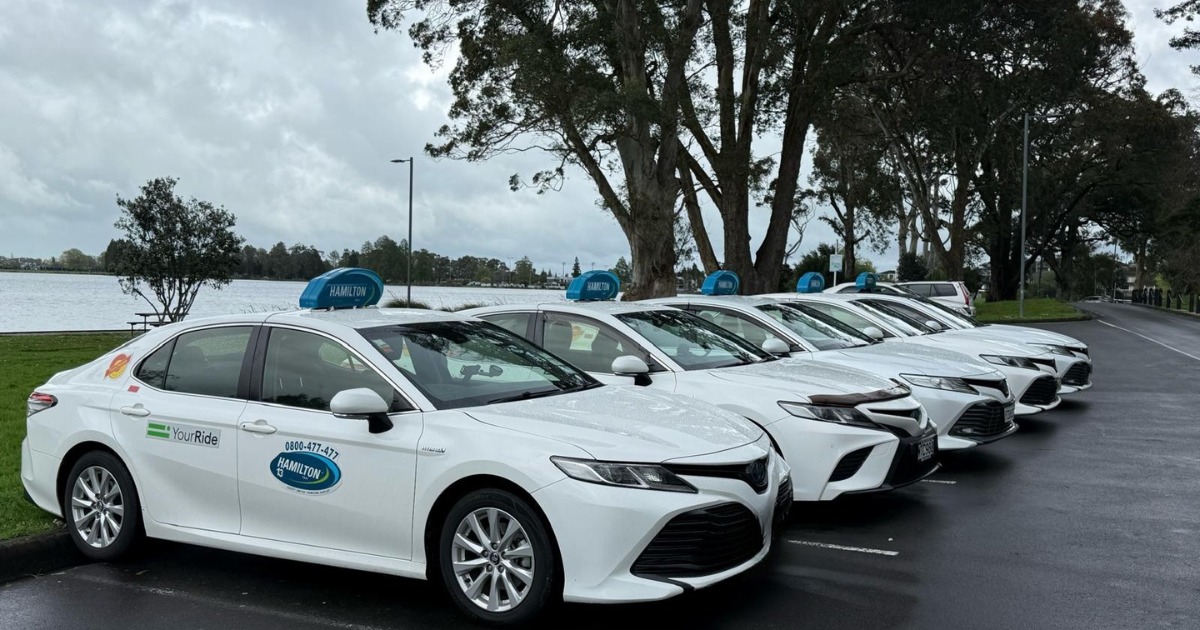 Fast Taxi Service Near Me in Hamilton